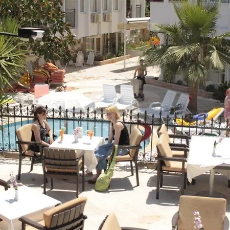 Hotel Sunbird Side