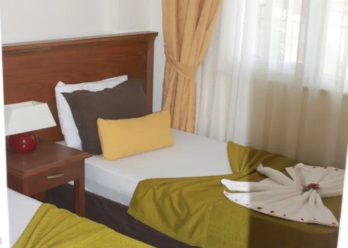 Sunbird Otel 3*