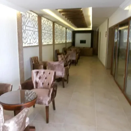 Sunbird Hotell Side
