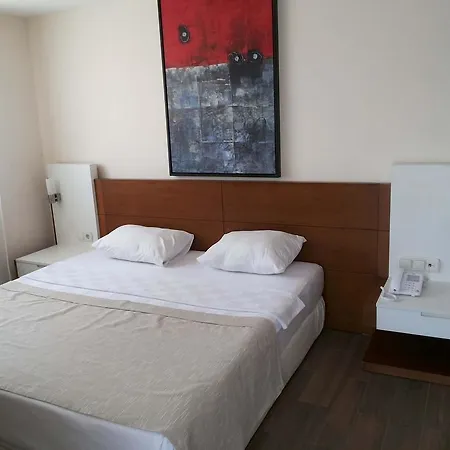 Sunbird Hotell 3*